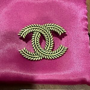 CHANEL Upcycled Gold Brooch